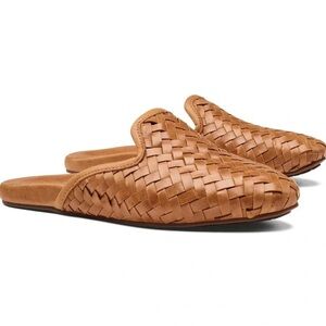 OluKai Mai’i Woman’s Leather Woven Slip-On Mule in Tan Caramel Size 6